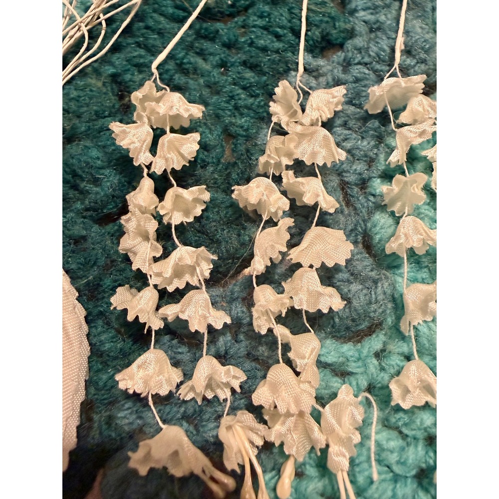 Vintage craft supplies Lily of the Valley Fabric Flower Stems and Leaves bundle - Picture 2 of 3
